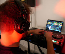 Load image into Gallery viewer, Hercules HDP-DJ-60 Closed-Back, Over-Ear DJ Headphones