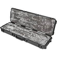 Load image into Gallery viewer, SKB 3i-5014-SRB iSeries Waterproof ATA StingRay Bass Guitar Case