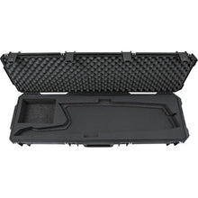 Load image into Gallery viewer, SKB 3i-5014-EDGE iSeries 5014-6 Roland AX Edge Keytar Case