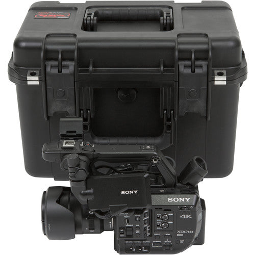 SKB 3i-1610-10DT iSeries Waterproof Case with Video Dividers and Lid Foam (Black)