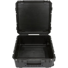 Load image into Gallery viewer, SKB 3i-2424-10BE Wheeled Case without Foam (Black)