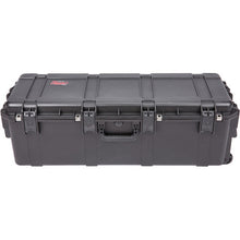 Load image into Gallery viewer, SKB 3i-3913-12BE iSeries Wheeled Waterproof Utility Case without Foam (Black)