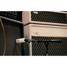 Load image into Gallery viewer, Universal Audio UA-SD7-U Dynamic Microphone with Hemisphere Modeling