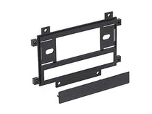 Load image into Gallery viewer, Alpine UTE-83BT Digital Media Dash Kit Fit 1999-2004 Suzuki Vitara