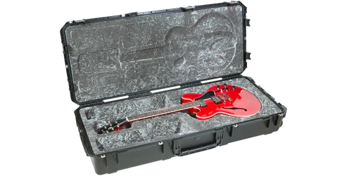 SKB 3i-4719-35 Waterproof 335 Type Guitar Flight Case
