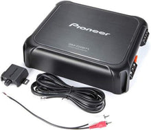 Load image into Gallery viewer, Pioneer GM-DX871 1600 Watts Class D Mono Amplifier and Bass Boost Remote