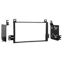 Load image into Gallery viewer, Metra 95-5810 Double DIN Dash Kit + Antenna Fits Lincoln Town Car 2003-2011