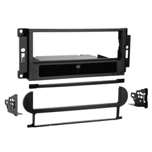 Load image into Gallery viewer, Metra 99-6507 Single DIN Installation Kit - Compatible Fits for Chrysler/Dodge/Jeep (without NAV) 2005-2010