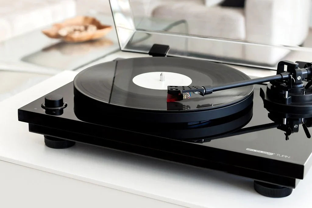 Reloop TURN-3 Belt-Driven Hi-Fi Turntable