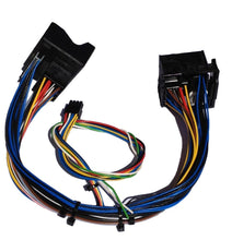 Load image into Gallery viewer, Crux ACPBM-77Z Smart-Play Integration with Rear-View Camera Input for F Series BMW with 6.5”, 7”, 8.8”, &amp; 10.25” Monitor and 4+2 LVDS Connector
