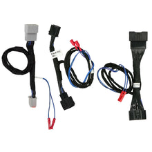 Load image into Gallery viewer, Axxess AXAC-FDSTK Add Turn Signal Camera Harness - Fits Select Ford 2011-2023