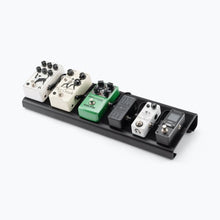 Load image into Gallery viewer, On-Stage GPB2000 Compact Pedalboard with Gig Bag