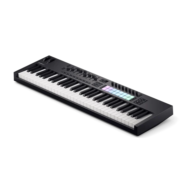 Novation LAUNCHKEY-61-MK4 Keyboard Controller With Focusrite 2i2 USB Audio Interface