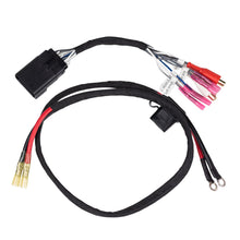 Load image into Gallery viewer, MB Quart RC2-AMPF RIDE COMMAND™ to Aftermarket Amplifier Adaptor Kit