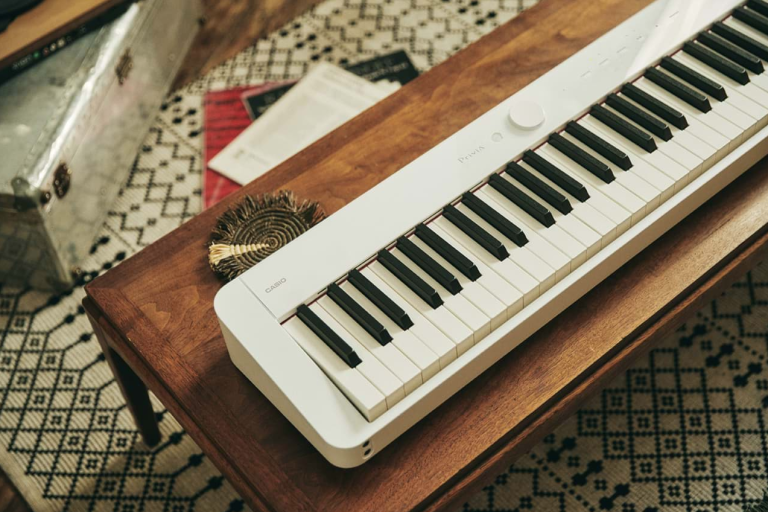 Casio PX-S1100WE 88-Key Digital Piano - White