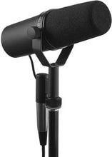 Load image into Gallery viewer, Shure SM7B Dynamic Mic With Cloudlifter CL-1 And Samson MBA38 Bundle