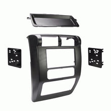 Load image into Gallery viewer, Alpine ILX-W670 Multimedia Receiver Kit Harness Antenna Camera Wrangler 03-06