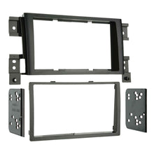 Load image into Gallery viewer, Metra 95-7953 Double DIN Installation Kit - Compatible Fits for Suzuki Grand Vitara 2006-2012