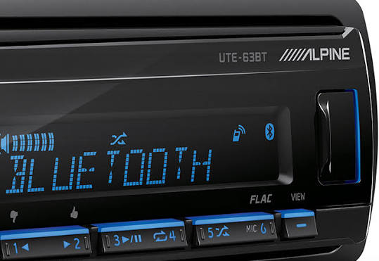 Alpine UTE-63BT Bluetooth Digital Media Receiver + PAC SWI-CP2 Steering Wheel Control Interface