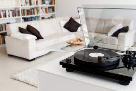 Reloop TURN-3 Belt-Driven Hi-Fi Turntable