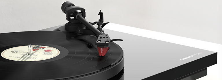 Reloop TURN-3 Belt-Driven Hi-Fi Turntable