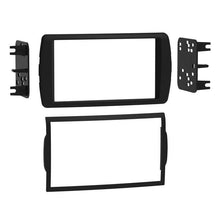 Load image into Gallery viewer, Metra 95-6547B Double DIN Dash Kit for Dodge Durango 2002-2003 Dakota 2002-2004 + Wire Harness + Antenna