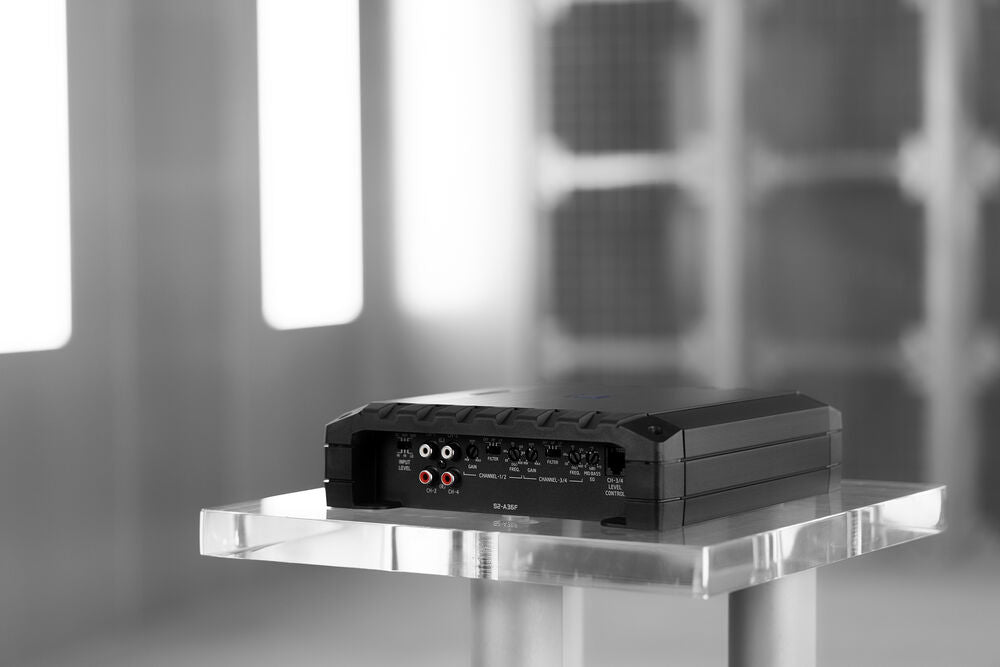 Alpine S2-A36F S-Series Class-D 4-Channel Car Amplifier + RUX-H01 Halo Bass Knob