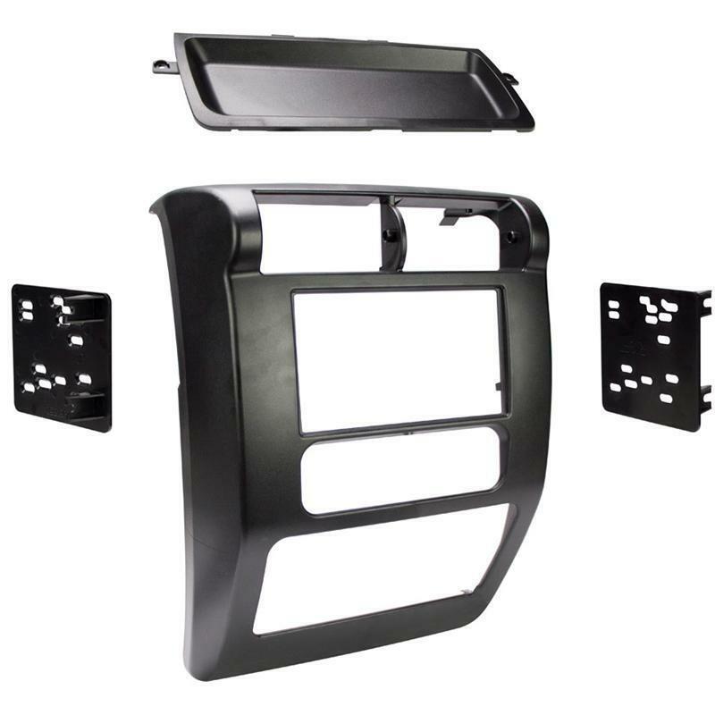 Alpine ILX-W670 7" Receiver Jeep Wrangler 03-06 Dash Kit Harness Antenna Adapter