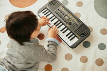 Load image into Gallery viewer, CASIO SA-51 Electronic Musical Instrument Keyboard (MINI) KM19